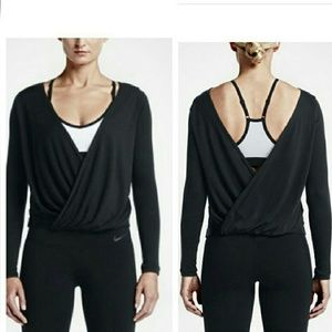 Nike Draped Reversible Training Top Size Medium
